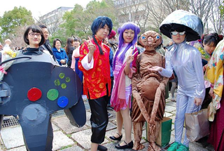 Illustration for article titled How To Improve College Graduations? Cosplay.